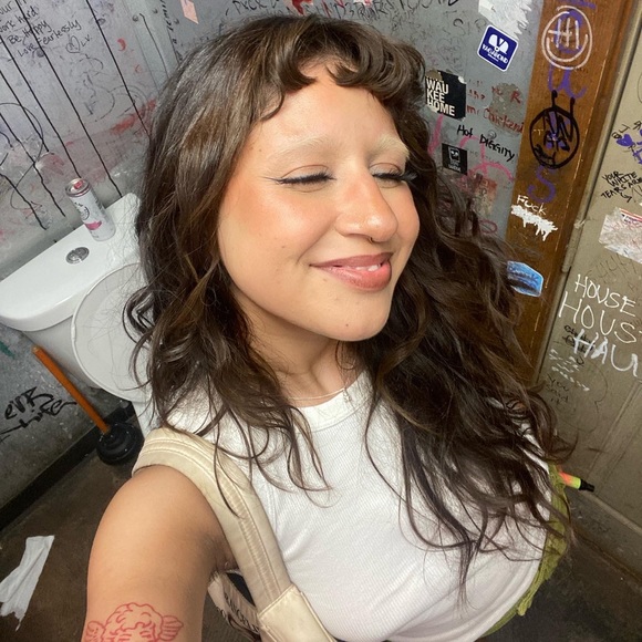 Meet your Posher, Jaden - Picture 1 of 1